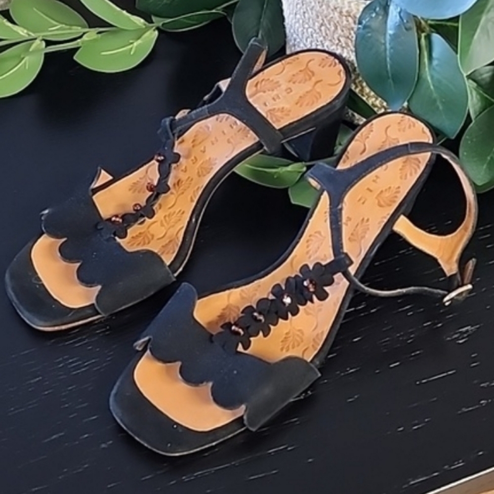 CHIE MIHARA Scalloped T-Strap Sandals EU 38 US 8 Beaded Floral Leather Spain Art - Picture 6 of 17